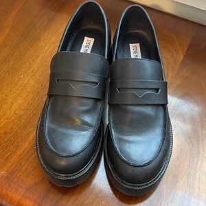 Steve Madden lug sole loafers